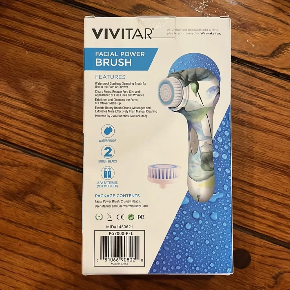 BRAND NEW FACIAL BRUSH !! ** NON REFUNDABLE **